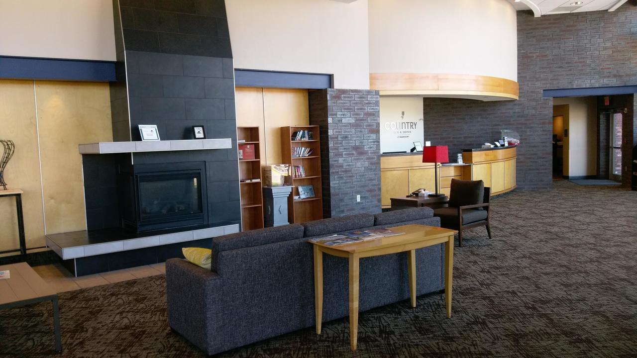 Country Inn & Suites By Radisson, Fergus Falls, Mn Extérieur photo