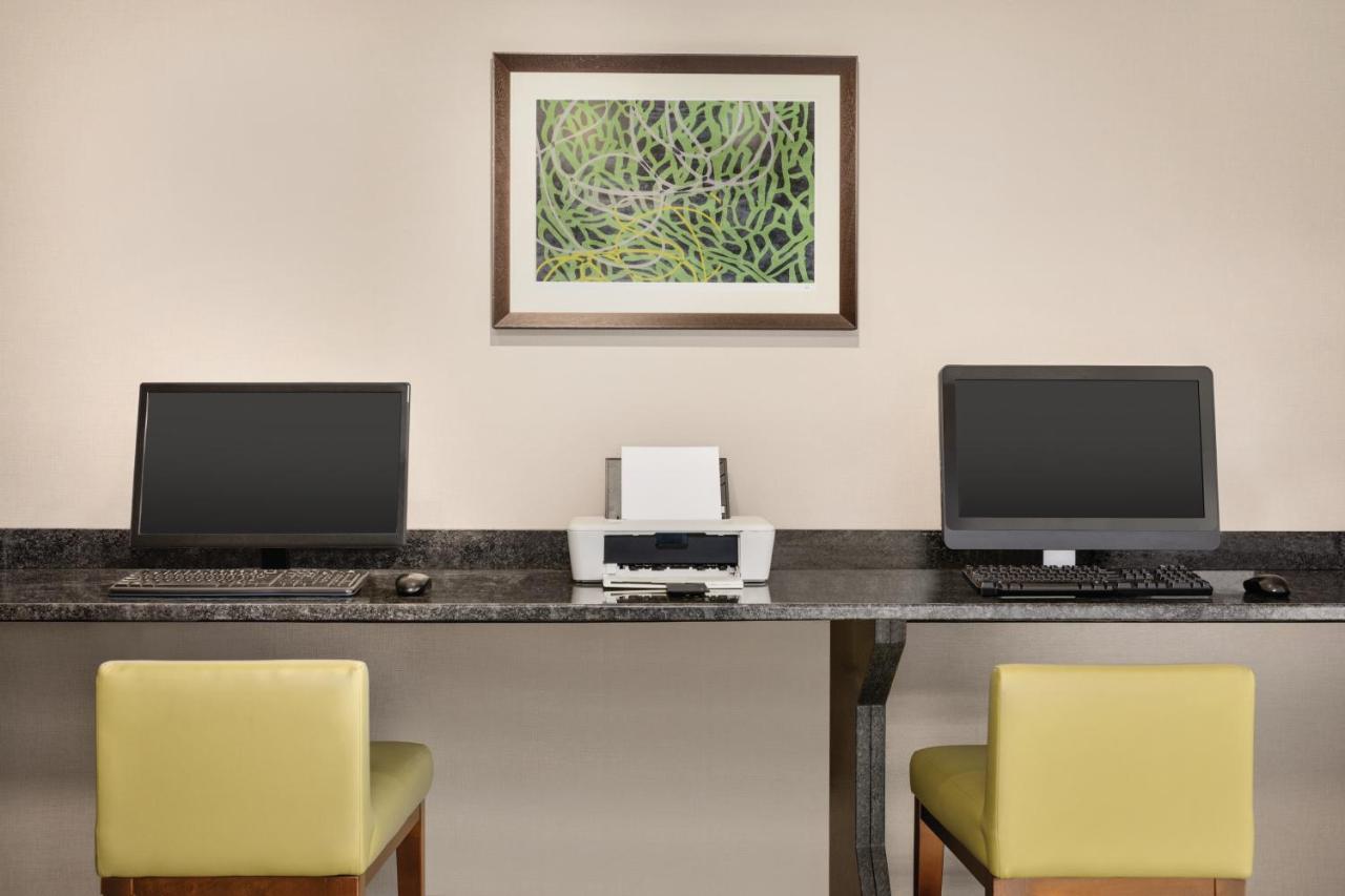 Country Inn & Suites By Radisson, Fergus Falls, Mn Extérieur photo