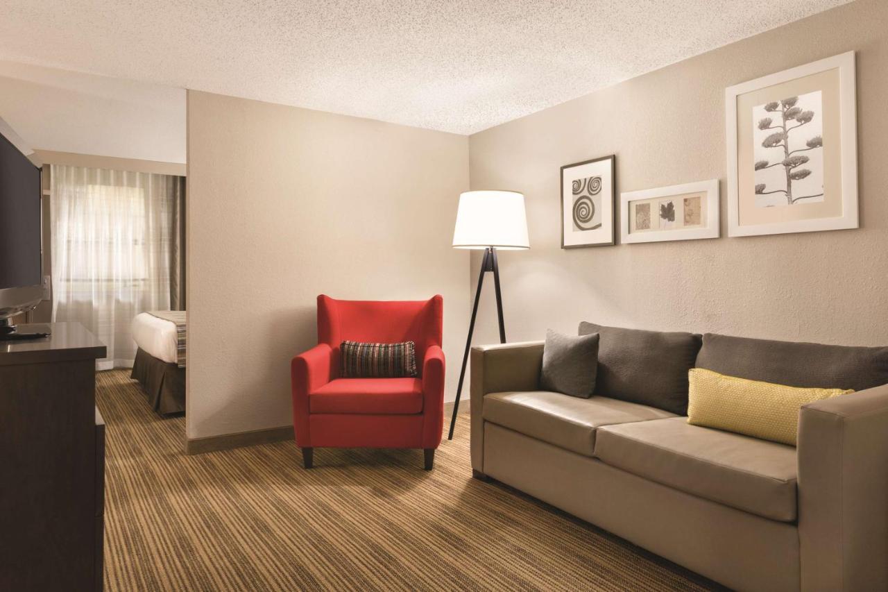 Country Inn & Suites By Radisson, Fergus Falls, Mn Extérieur photo