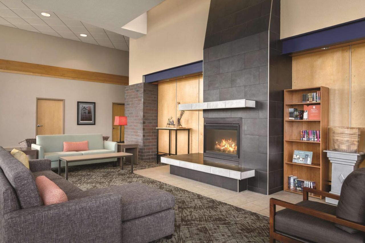 Country Inn & Suites By Radisson, Fergus Falls, Mn Extérieur photo